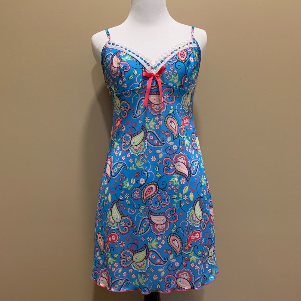 VS Vintage Paisley Print Eyelet Lace Babydoll Lingerie Slip